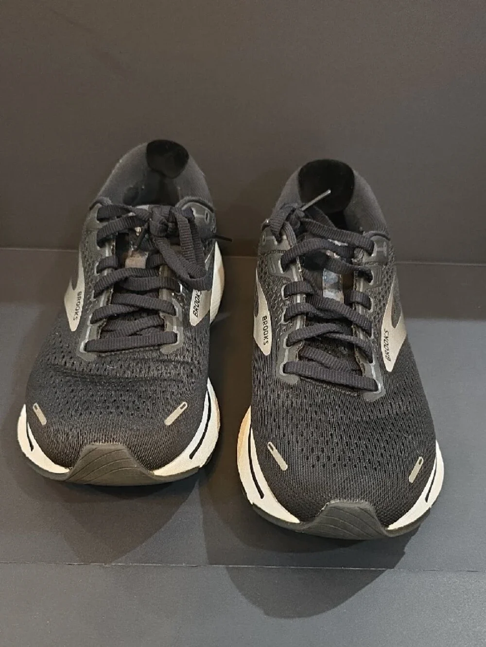 Brooks Ghost 14 Women's Running Shoes - Black/Cream Size  9